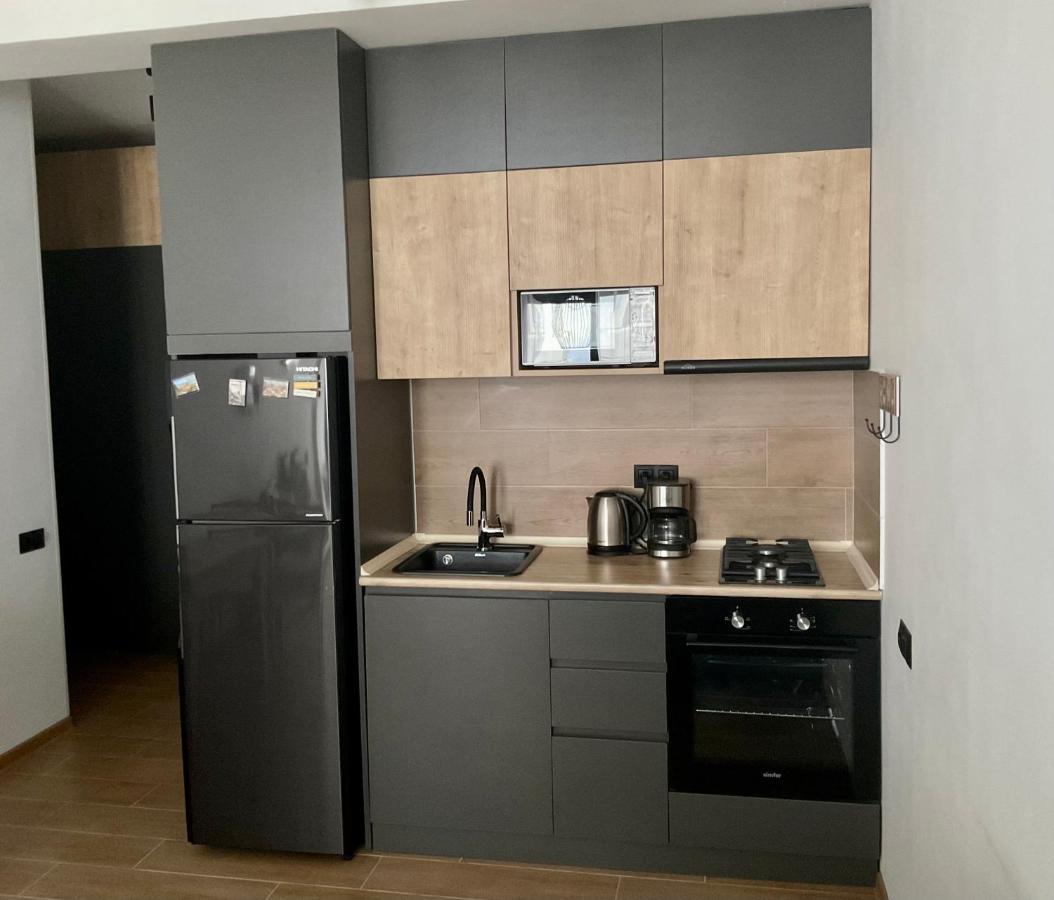 Babi Home Batumi Bagian luar foto