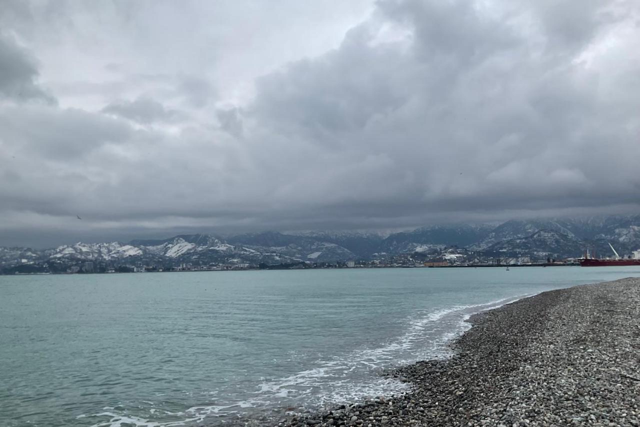 Babi Home Batumi Bagian luar foto